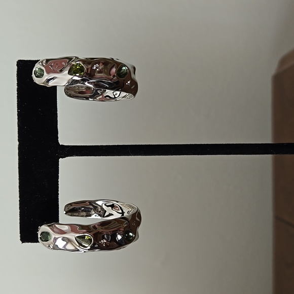 ALEXIS BITTAR NWOT Green Stone Crumpled Hoop Earrings